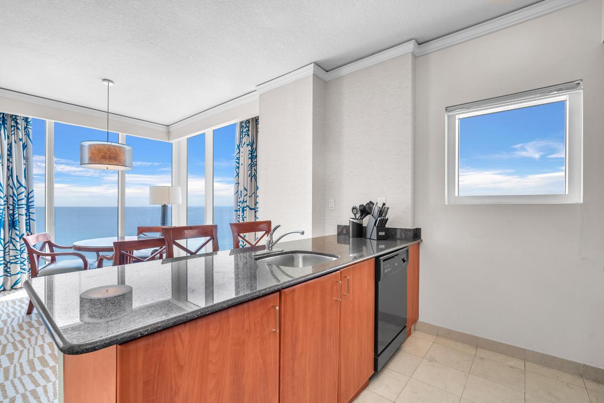 Trump Intl 2 Bedroom Apartment 1600 Sqf Ocean Front Miami Beach Buitenkant foto